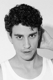 Ảnh diễn viên Adam DiMarco