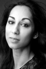 Ảnh diễn viên Sarah Kundi